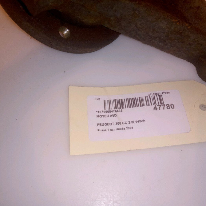 Moyeu avd occasion PEUGEOT 206 CC Phase 1 10-2000->03-2007 2.0i 140ch 330785 5