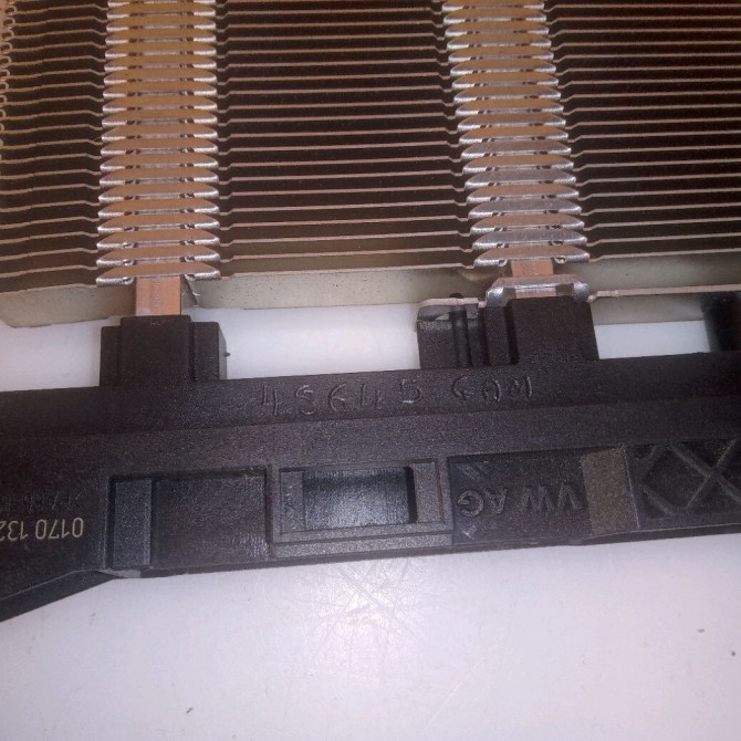 Radiateur de chauffage occasion VOLKSWAGEN GOLF VI Phase 1 10-2008->04-2013 2.0 TDI 140ch 3C0819031A 2