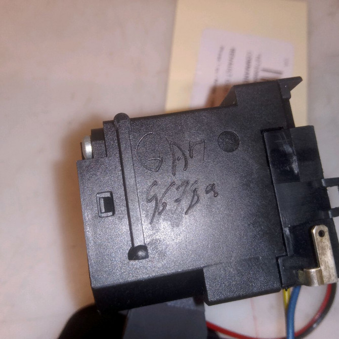 Commande clignotant occasion RENAULT CLIO II Phase 1 03-1998->06-2001 1.2 7701047552 3