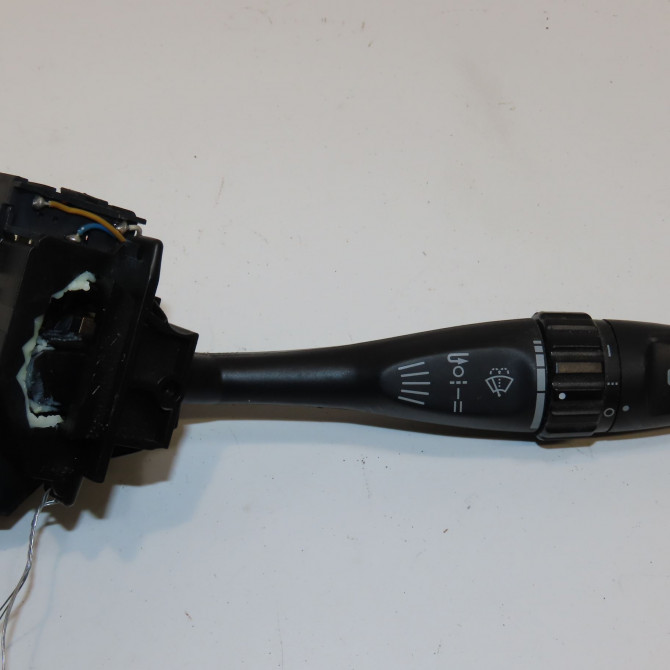 Commande essuie glace occasion MITSUBISHI SPACE STAR II Phase 1 10-1998->03-2006 1.3i 85ch MR362473 1