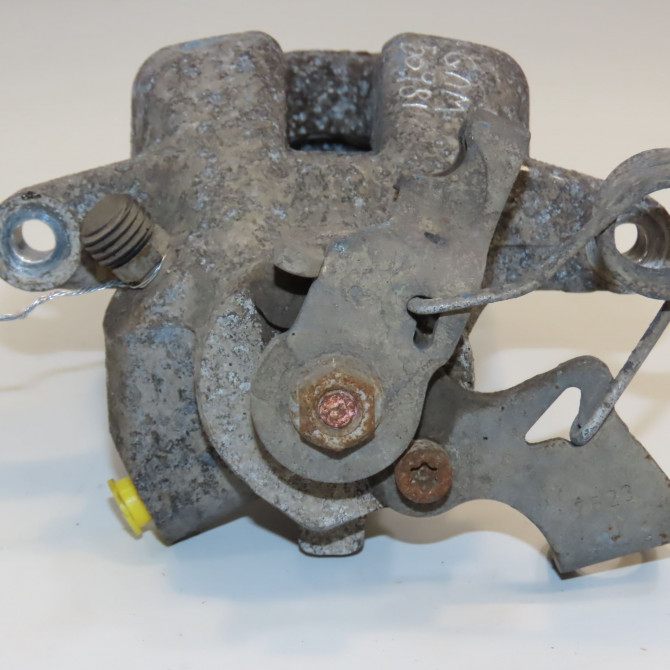 Etrier de frein arrière droit occasion CITROEN C5 II Phase 1 04-2008->... 1.6 HDi 16v 110ch 4401G5 3