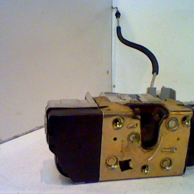 Serrure porte arg occasion PEUGEOT 307 Phase 1 04-2001->06-2005 9137A0 2