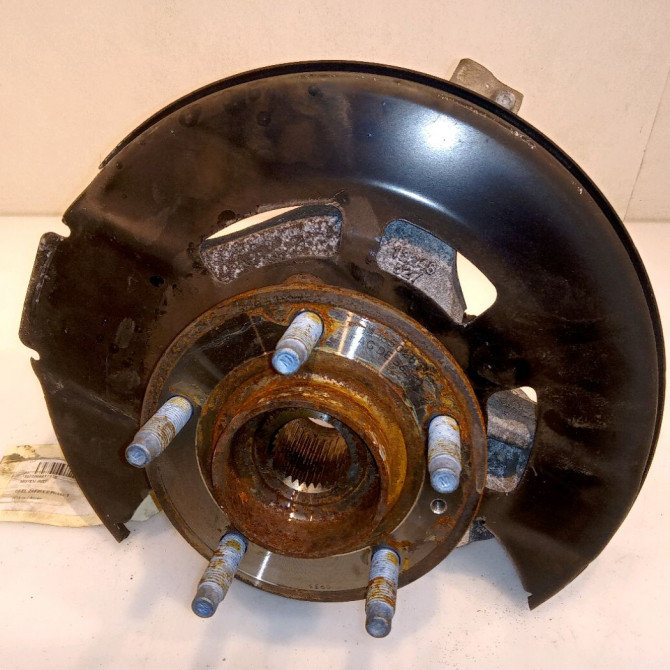 Moyeu avd occasion OPEL ZAFIRA III Phase 1 11-2011->... 13583479 1