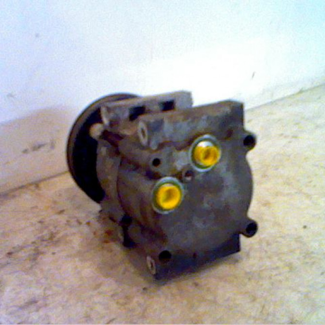 Compresseur air conditionne occasion FORD PUMA phase 1 06-1997->09-2002 1405817 2