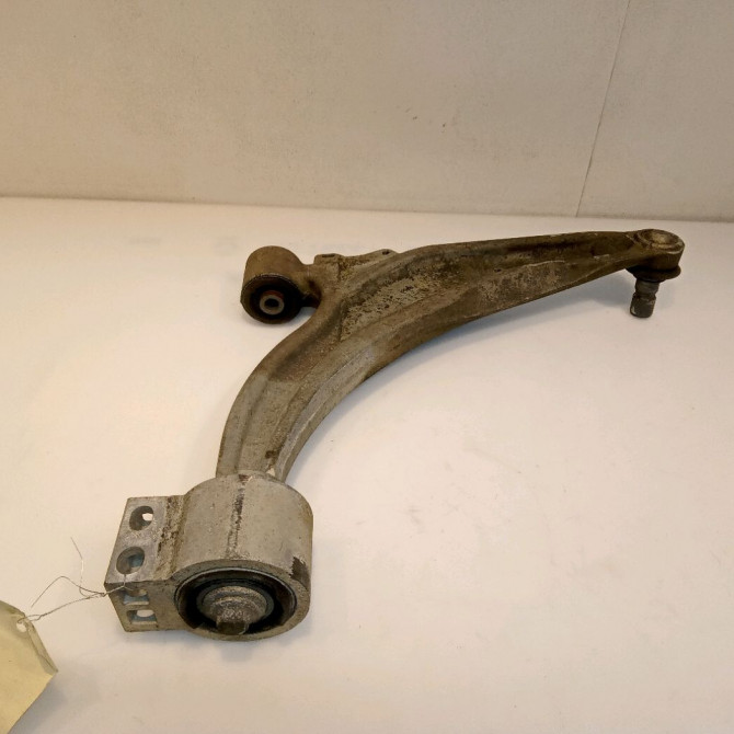 Triangle inf avg occasion OPEL ASTRA IV Phase 1 01-2010->06-2012 13401129 1