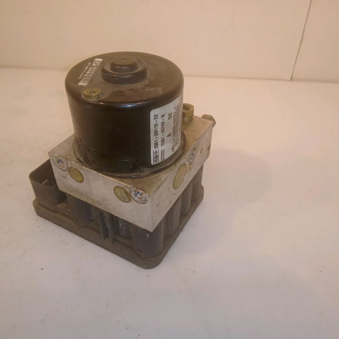 Unité hydraulique ABS occasion FORD FIESTA V Phase 1 09-2002->10-2005 1.4i 1146149 2