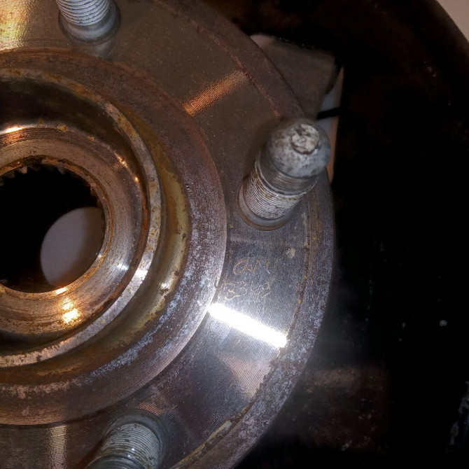 Moyeu avg occasion OPEL INSIGNIA Phase 1 01-2009->03-2013 13507374 4