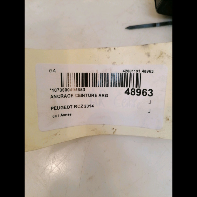 Ancrage ceinture arrière gauche occasion PEUGEOT RCZ 8976A1 3