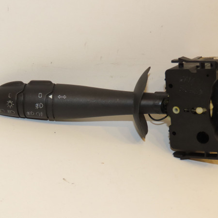 Commande clignotant occasion RENAULT LAGUNA II Phase 1 11-2000->03-2005 1.9 DCI 100ch 7701059356