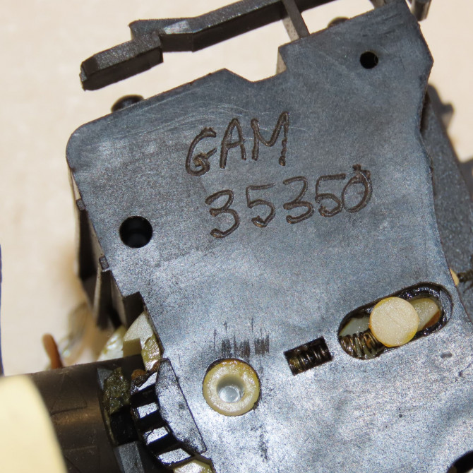 Commande clignotant occasion RENAULT LAGUNA II Phase 1 11-2000->03-2005 1.9 DCI 100ch 7701059356 4