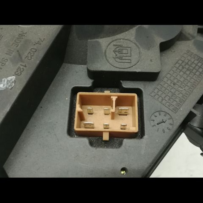 Ventilateur de chauffage occasion VOLKSWAGEN PASSAT IV Phase 1 10-1996->10-2000 1.9 TDI 115ch 8D1820021B 2