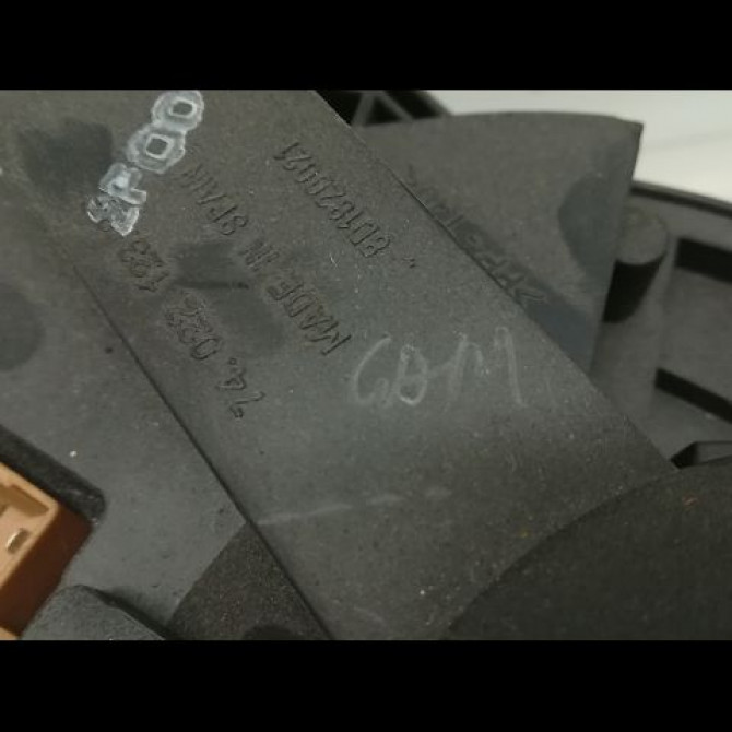 Ventilateur de chauffage occasion VOLKSWAGEN PASSAT IV Phase 1 10-1996->10-2000 1.9 TDI 115ch 8D1820021B 3