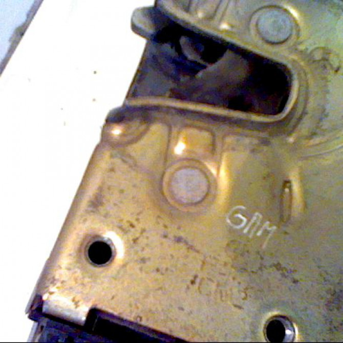 Serrure porte avd occasion VOLKSWAGEN GOLF III Phase 1 01-1992->12-1997 1H2837016M 3