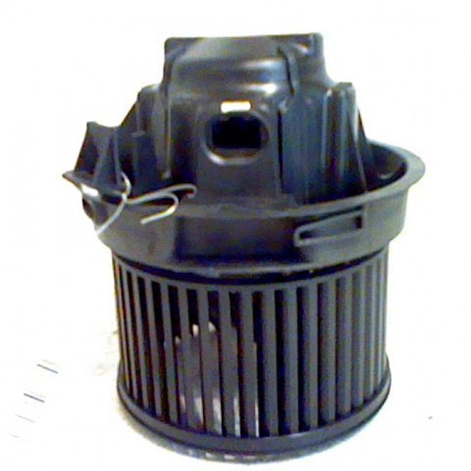 Ventilateur de chauffage occasion PEUGEOT 207 Phase 1 04-2006->06-2013 1.6 HDI 16v 90ch 6441V5 1