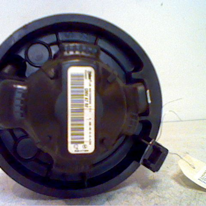 Ventilateur de chauffage occasion PEUGEOT 207 Phase 1 04-2006->06-2013 1.6 HDI 16v 90ch 6441V5 3