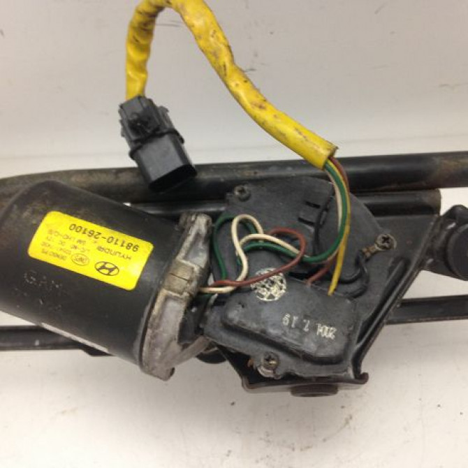Moteur essuie-glace avant occasion HYUNDAI SANTA FE I Phase 1 10-2000->09-2006 2.0 CRDI 125ch 4WD 9811026100 2