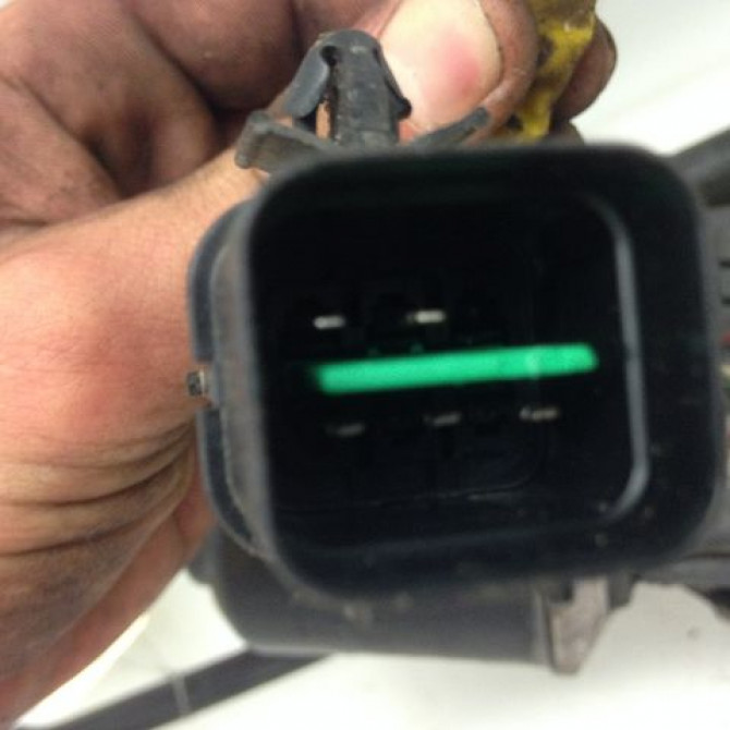 Moteur essuie-glace avant occasion HYUNDAI SANTA FE I Phase 1 10-2000->09-2006 2.0 CRDI 125ch 4WD 9811026100 3