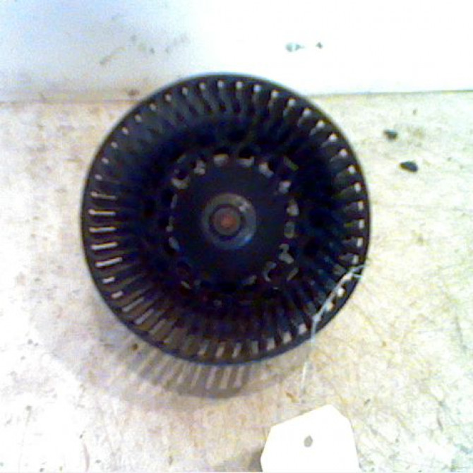 Ventilateur de chauffage occasion PEUGEOT 207 Phase 1 04-2006->06-2013 1.6 HDI 16v 110ch 6441V5 2