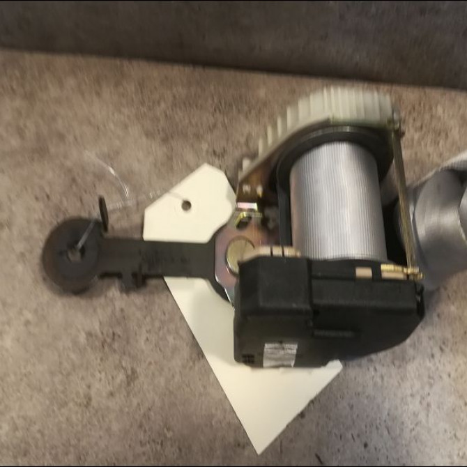 Ceinture avant droite occasion RENAULT CLIO II Phase 2 06-2001->07-2006 1.4i 16v 8200281407 2