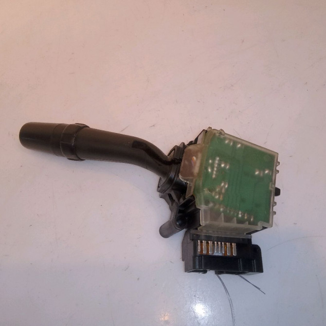 Commande essuie glace occasion TOYOTA AVENSIS II phase 1 05-2003->08-2006 115 D-4D 8465205170 2