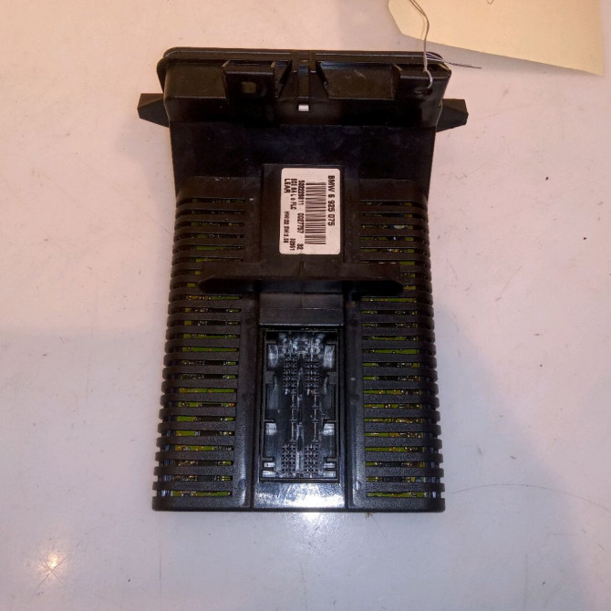 Interrupteur commande de phares occasion B.M.W. SERIE 3 COMPACT IV Phase 2 03-2003->12-2004 320 TD 149ch 61318363668 2