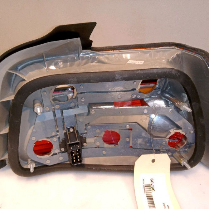 Feu arrière gauche occasion B.M.W. SERIE 3 III Phase 1 01-1991->04-1998 325td 82199405444 2