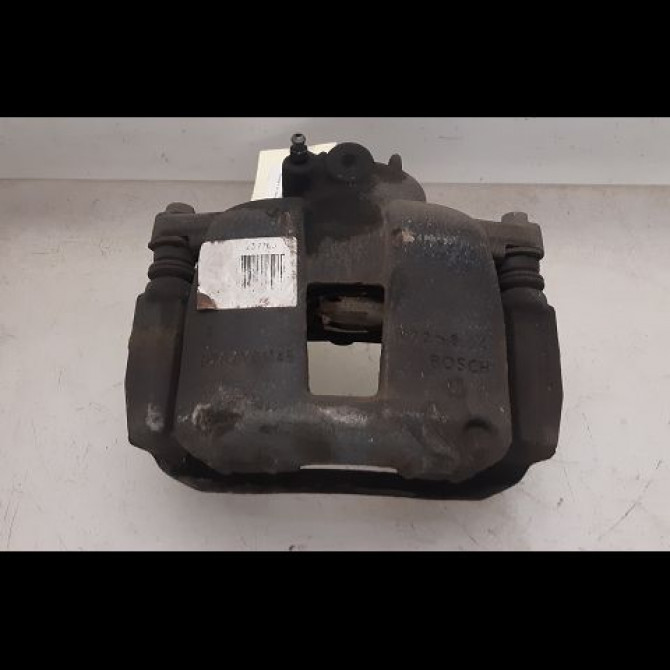 Etrier de frein avant droit occasion PEUGEOT 207 Phase 1 04-2006->06-2013 1.6 HDI 16v 110ch 4400R9 1