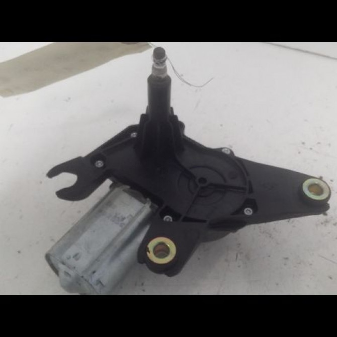 Moteur essuie-glace arrière occasion NISSAN MICRA III Phase 1 01-2003->07-2005 1.2i 80ch 28710AX60A 2