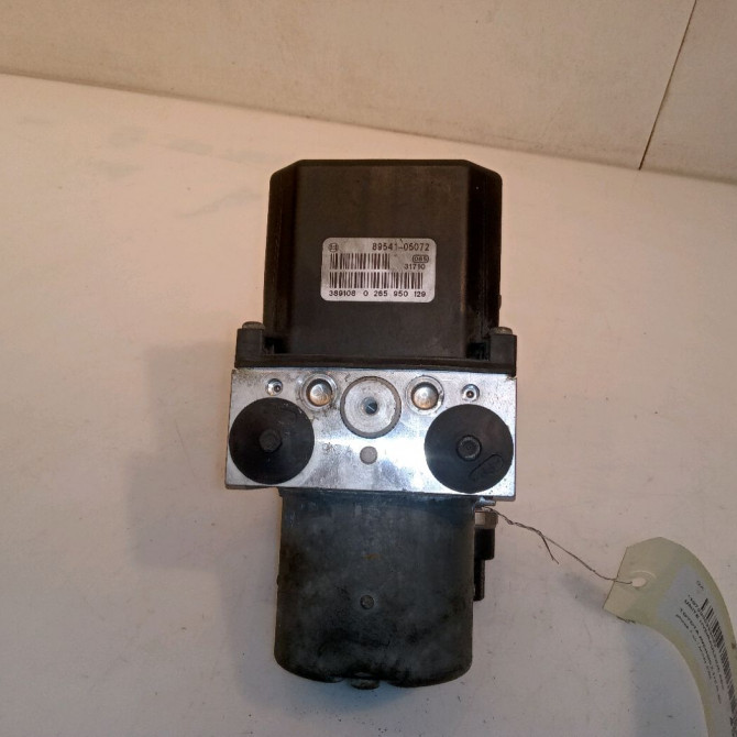 Unité hydraulique ABS occasion TOYOTA AVENSIS II phase 1 05-2003->08-2006 115 D-4D 4405005052 3