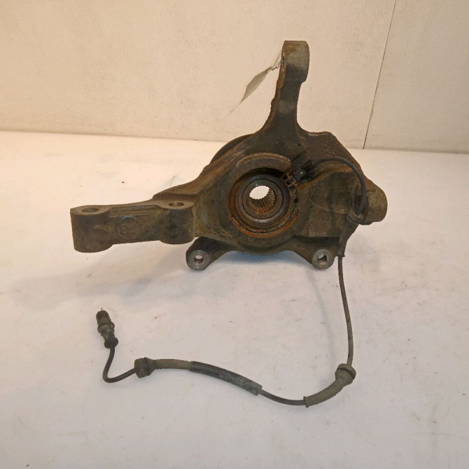 Moyeu avd occasion RENAULT ESPACE IV Phase 1 09-2002->03-2006 2.2 DCI 8200570190 1