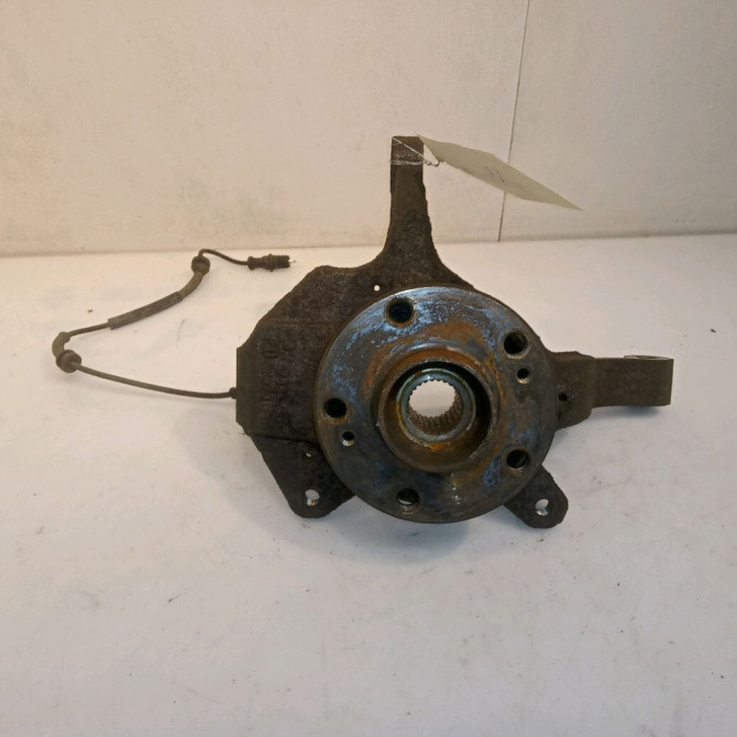 Moyeu avd occasion RENAULT ESPACE IV Phase 1 09-2002->03-2006 2.2 DCI 8200570190 2