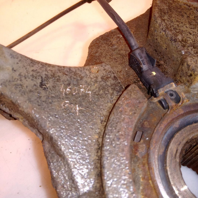 Moyeu avd occasion RENAULT ESPACE IV Phase 1 09-2002->03-2006 2.2 DCI 8200570190 3