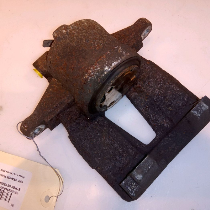 Etrier de frein avant gauche occasion FIAT GRANDE PUNTO III Phase 1 09-2005->12-2013 1.3 DT MULTIJET 16v 75ch 77364399 2