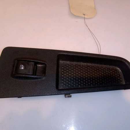 Commande lève-glace porte avant droite occasion FIAT GRANDE PUNTO III Phase 1 09-2005->12-2013 1.3 DT MULTIJET 16v 75ch 735471508
