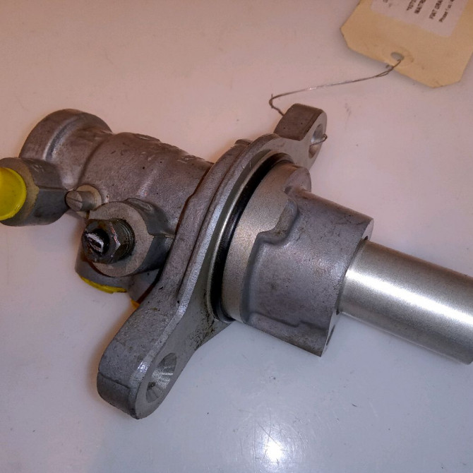 Maitre cylindre occasion FIAT GRANDE PUNTO III Phase 1 09-2005->12-2013 1.3 DT MULTIJET 16v 75ch 77365715 1