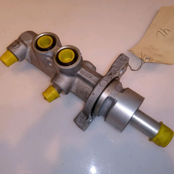 Maitre cylindre occasion PEUGEOT PARTNER I Phase 2 11-2002->05-2008 1.4i 4601F6 1