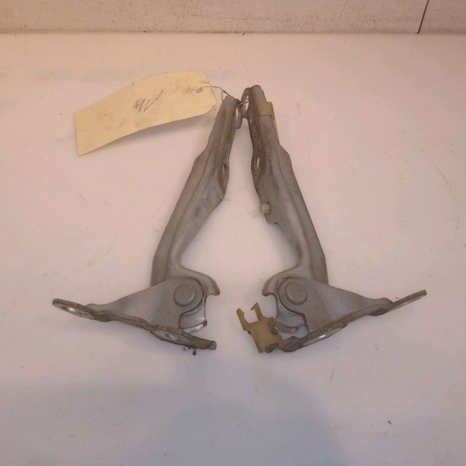 Compas d capot occasion TOYOTA YARIS I Phase 1 04-1999->03-2003 534100D010 1