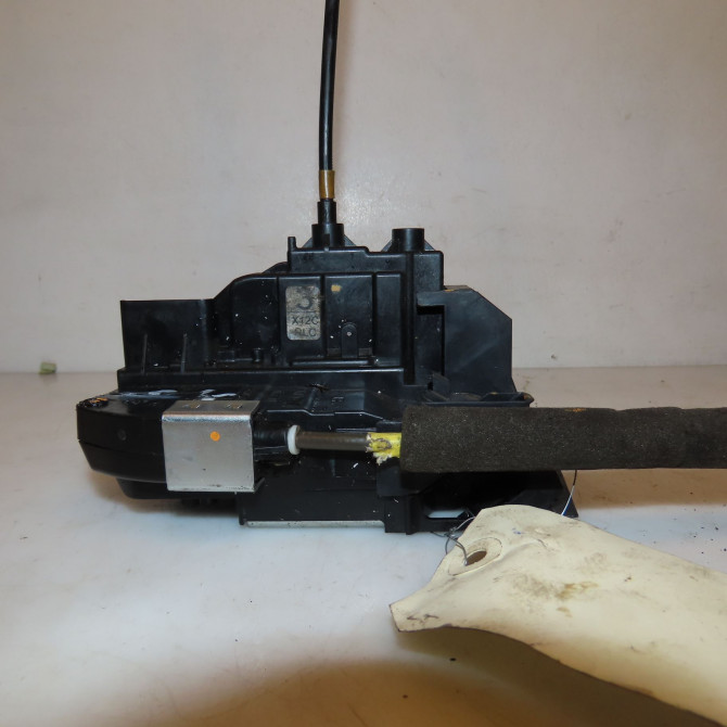 Serrure porte arg occasion NISSAN JUKE Phase 1 09-2010->... 1.5 DCI 110ch 82501BA60B 1