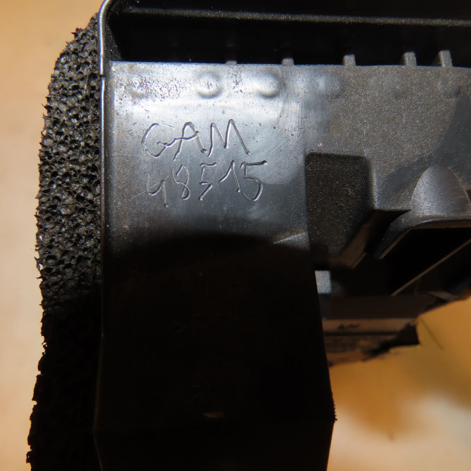 Serrure porte arg occasion NISSAN JUKE Phase 1 09-2010->... 1.5 DCI 110ch 82501BA60B 3