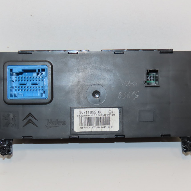 Commande de chauffage occasion CITROEN C3 PICASSO Phase 1 02-2009->08-2012 1.6 HDi 90ch 6452Q3 2