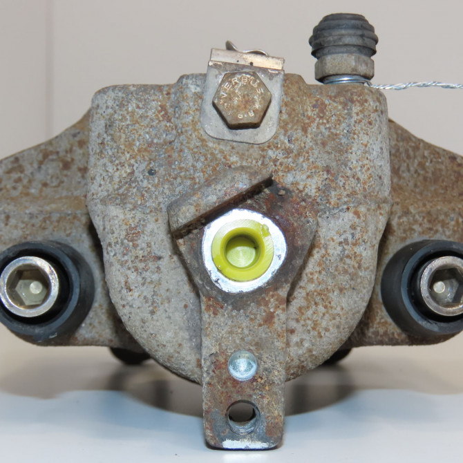 Etrier de frein arrière droit occasion VOLKSWAGEN TOUAREG I Phase 1 11-2002->12-2006 2.5 TDI 175ch 7L6615424 3