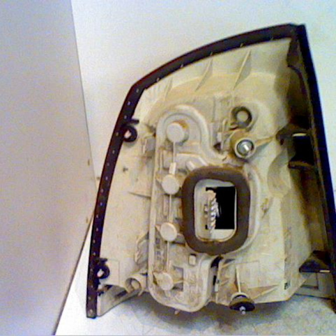 Feu arrière droit occasion OPEL ASTRA II Phase 1 04-1998->09-2004 1.8i 16v 93175676 2