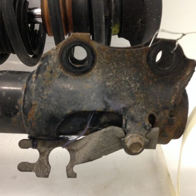 Amortisseur avant droit occasion SEAT IBIZA II Phase 2 05-1996->09-1999 1.4 3