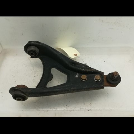 Triangle inf avg occasion RENAULT MEGANE I Phase 2 03-1999->06-2003 1.9 DTI 8200737132