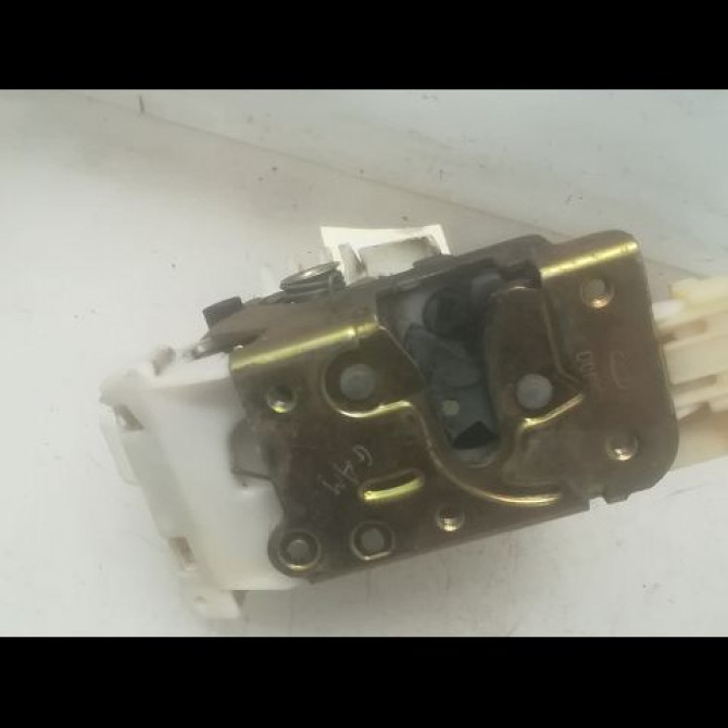 Serrure porte ard occasion FORD MONDEO II Phase 1 09-2000->06-2007 2.0 TDCI 115ch 4057986 2