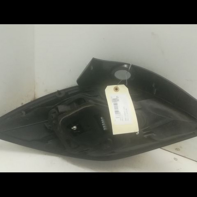 Feu arrière droit occasion OPEL ASTRA III ASTRA III Phase 1 2004-04-01->2006-12-31 1.7 CDTI 100ch 93190791 2