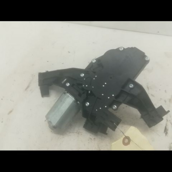 Moteur essuie-glace arrière occasion PEUGEOT 207 Phase 1 04-2006->06-2013 1.6 HDI 16v 90ch 6405AN 2