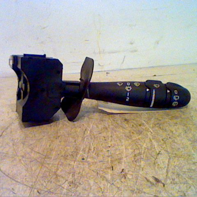 Commande essuie glace occasion RENAULT CLIO II Phase 2 06-2001->07-2006 1.5 DCI 65ch 1