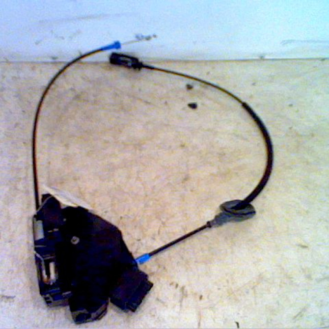 Serrure porte avd occasion FORD FIESTA VI Phase 1 10-2008->11-2012 1.4 TDCI 68ch 2048282 1