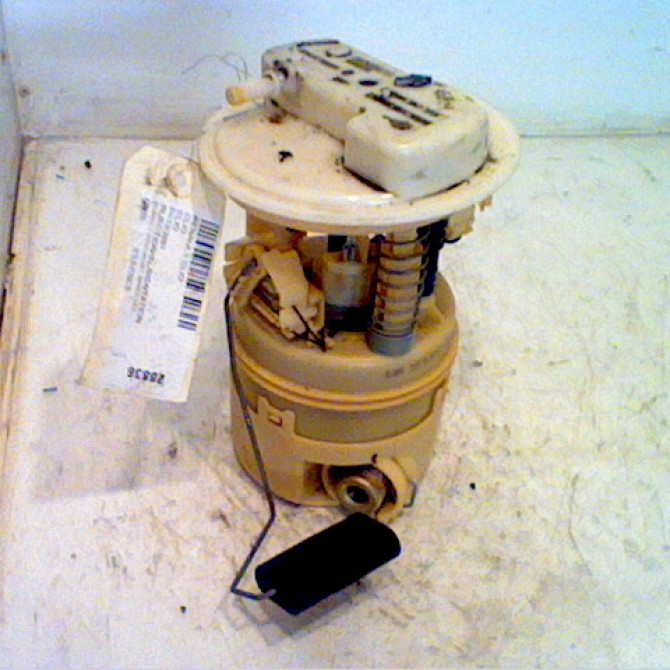 Pompe à carburant immergée occasion RENAULT CLIO II Phase 1 03-1998->06-2001 8200057324 1